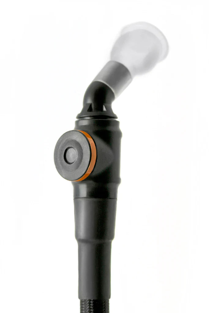 FLUIDLOGIC WAVE 32oz BOTTLE AND MOUNT